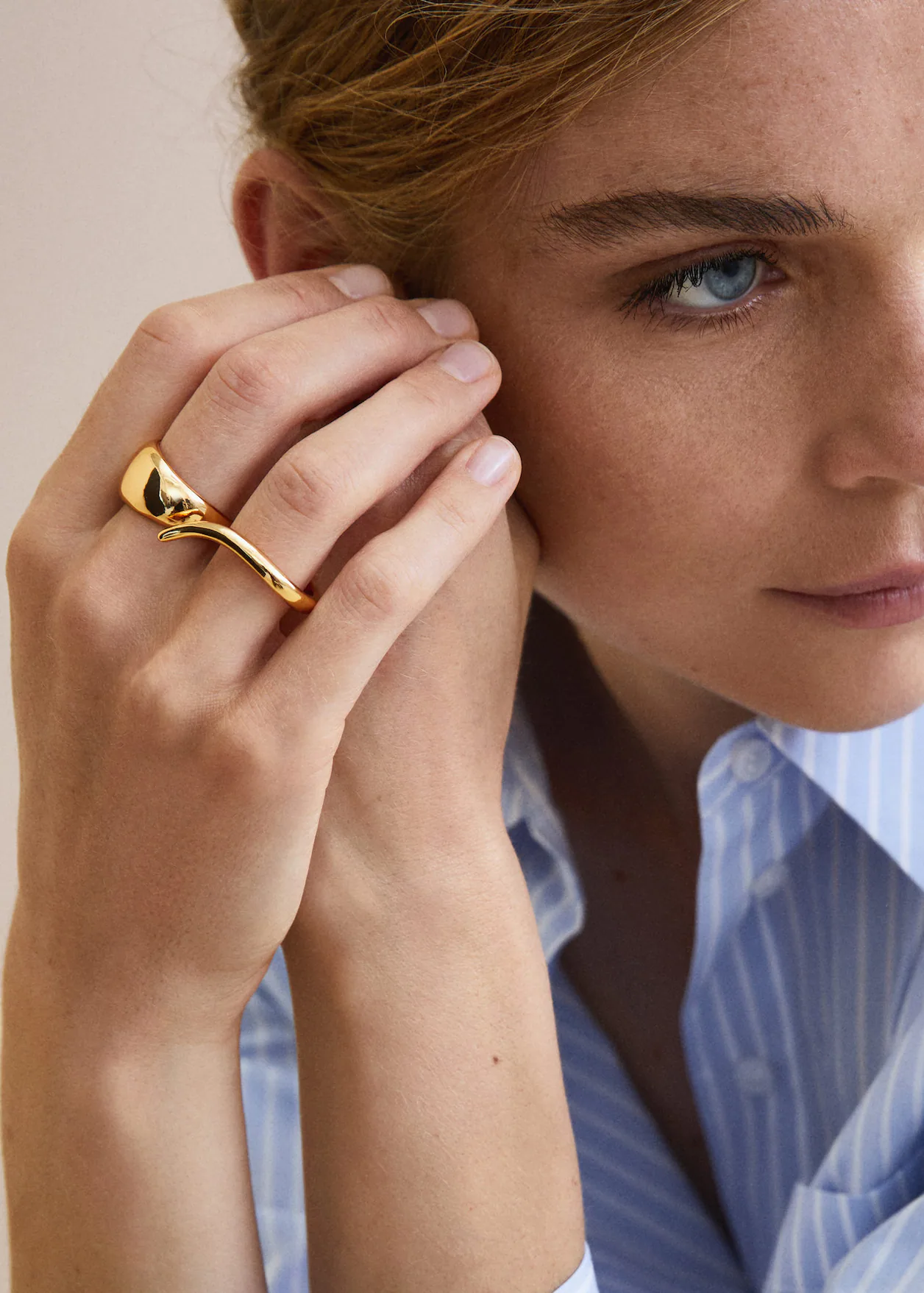 "Premium Gold Ring – Where Tradition Meets Modern"